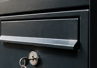 Briefkastenöffnung